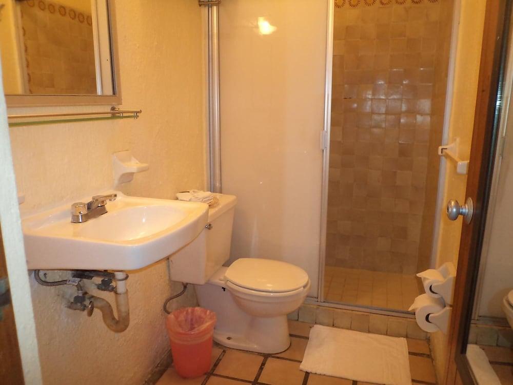 Hotel Mercurio - Gay Friendly Puerto Vallarta Dış mekan fotoğraf